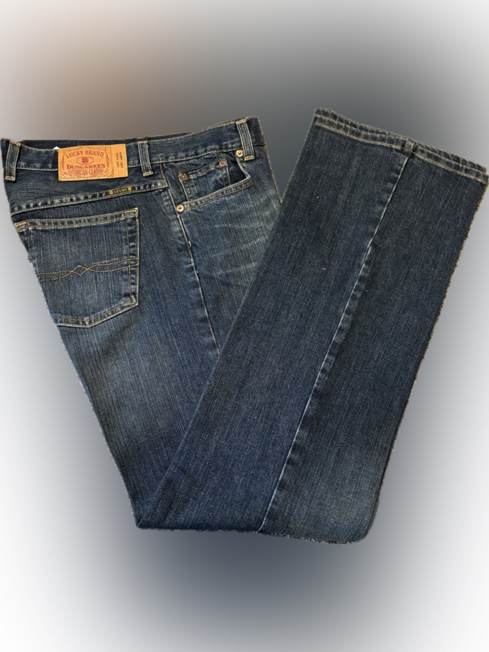 E142 Lucky Brand Button-Fly Easy Rider Jeans, Size 6/28